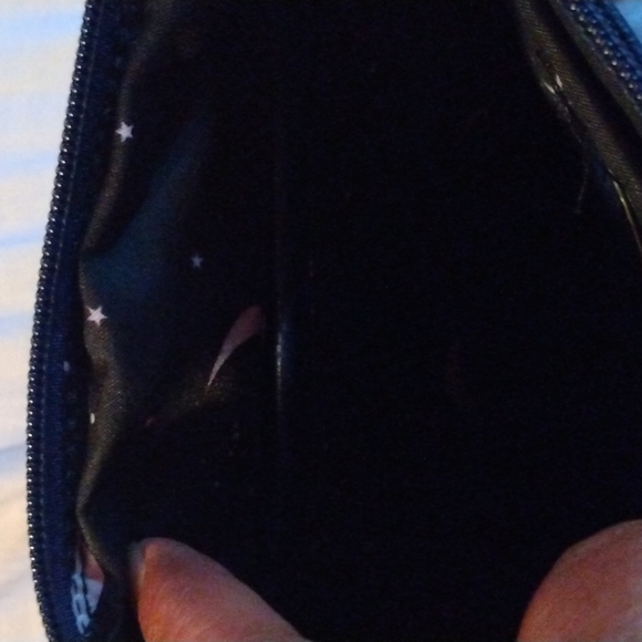 Purse - Picture 3 of 7